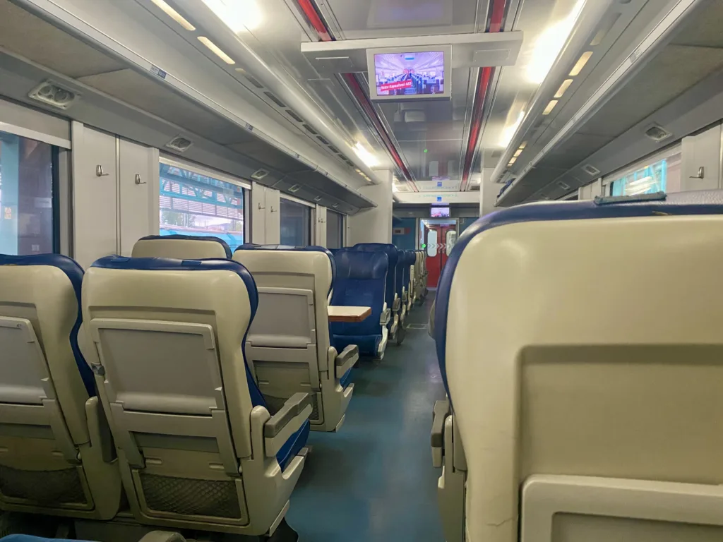 divrigitrenic-1024x768-heic Sivas - Divriği Tren Yolculuğu: Anadolu'nun Kalbinde Manzara Dolu Bir Seyahat
